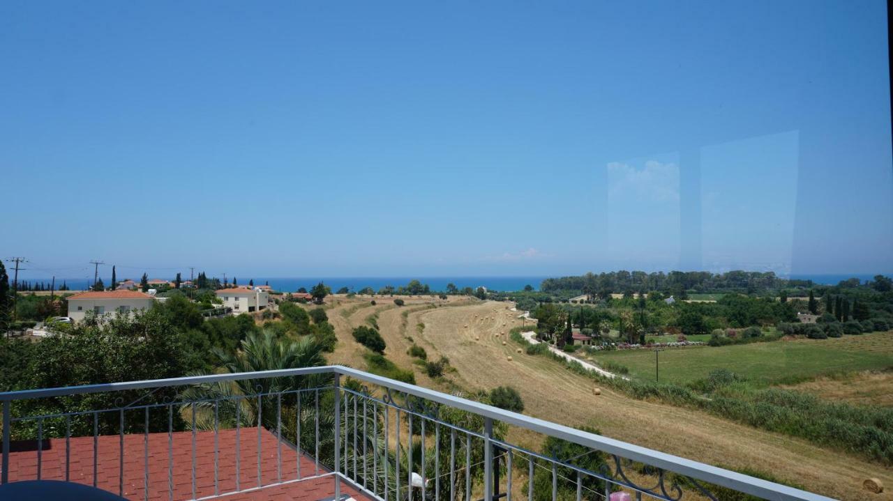 Panoramic Sea View Apartment In Polis-Latchi Eksteriør bilde