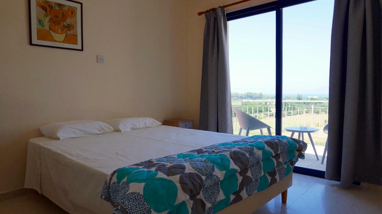 Panoramic Sea View Apartment In Polis-Latchi Eksteriør bilde